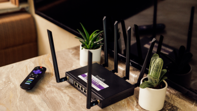 What Is an RV Wi-Fi Router? An Expert Guide (2026) – TravlFi