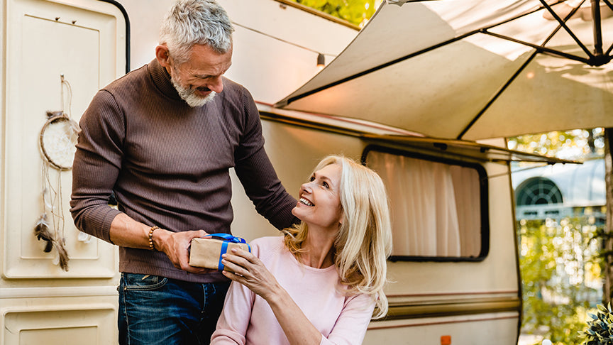 30+ Camping Gifts They’ll Actually Love (And Use) in 2025