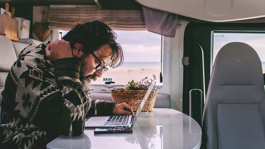 Filling Prescriptions While Traveling: A Guide for Vanlifers and RVers