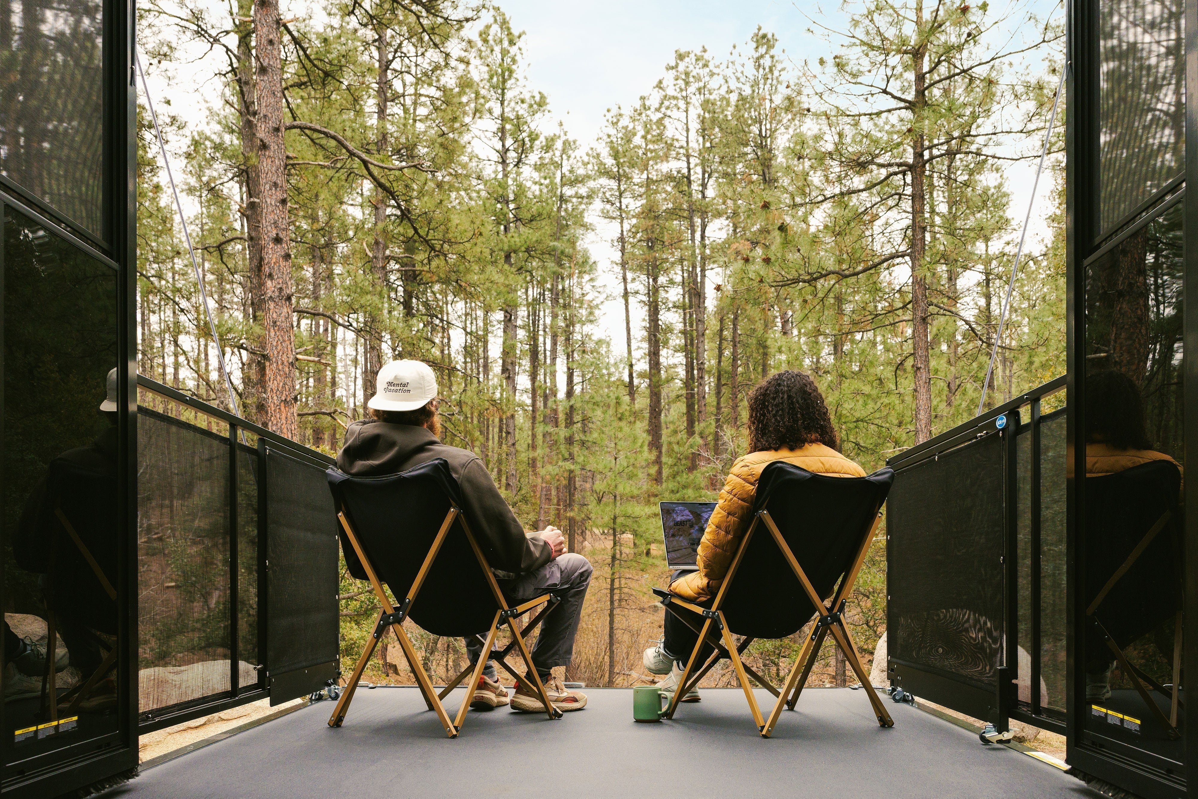 Phone Hotspot vs. Mobile Hotspot: Experts Explain Why Mobile Hotspots Are Best for RV Internet