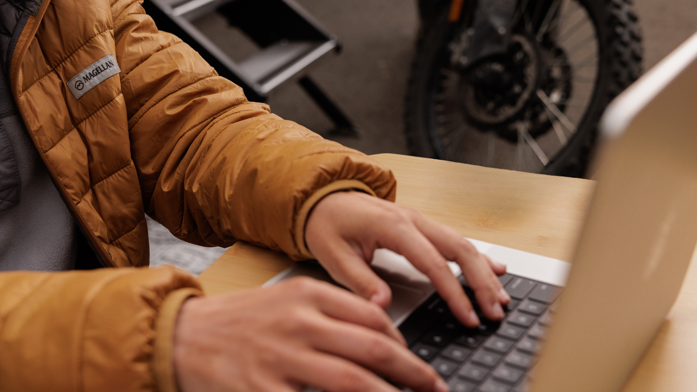 TravlFi vs Satellite Internet: Which RV Internet Option Is Better?