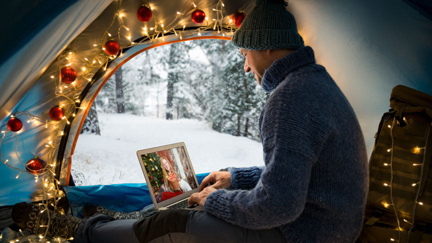 5 Stocking Stuffer Gifts for Every Type of Traveler - Harvest Hosts Holiday Deal!