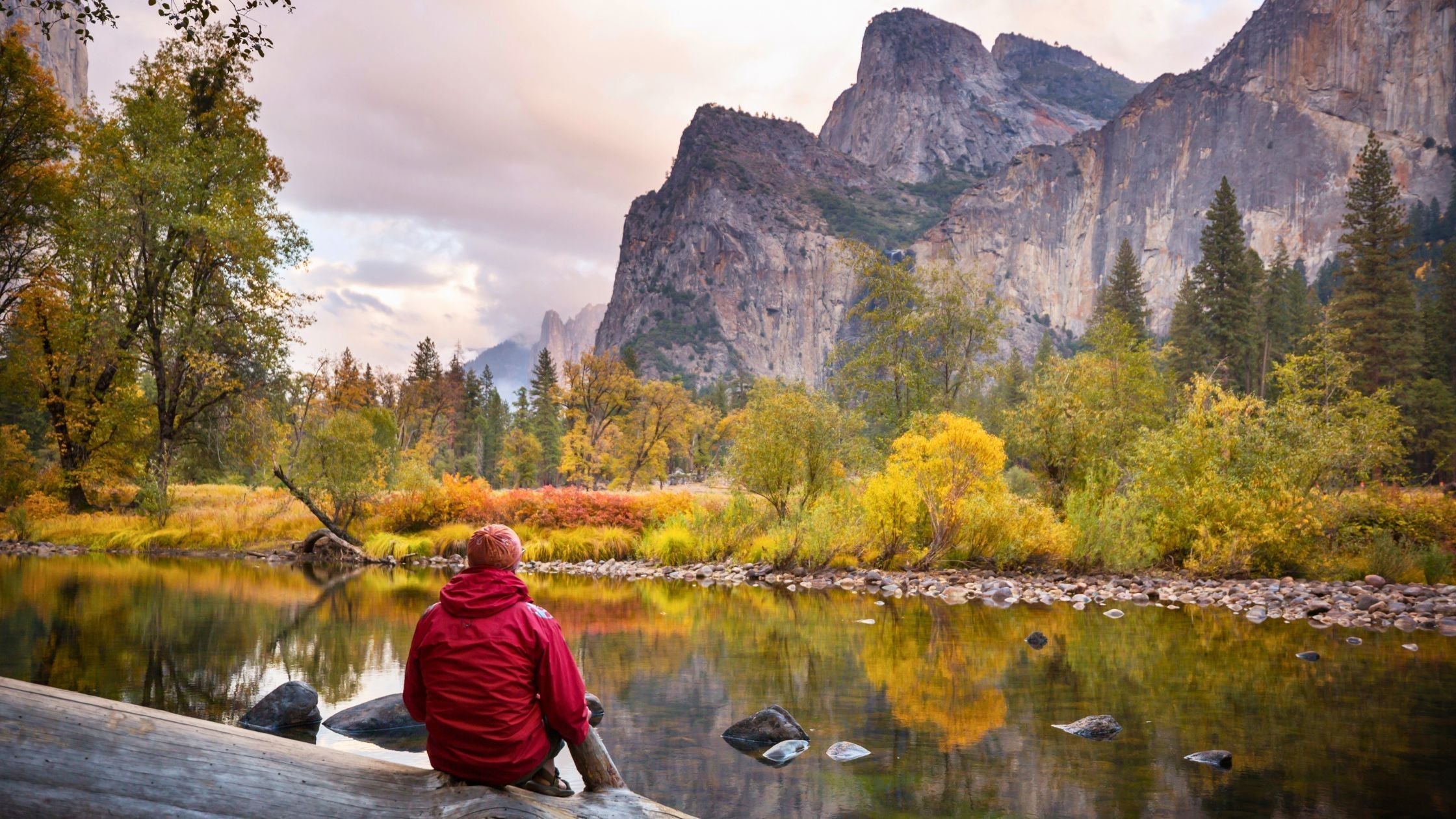 These Are the Best Fall Hiking Destinations in the U.S.
